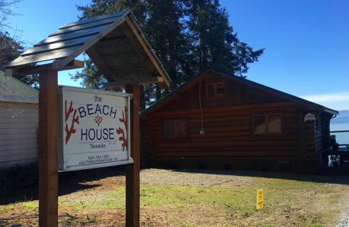 Gillies Bay Casa | The Beach House Texada - Oceanfront Cabin