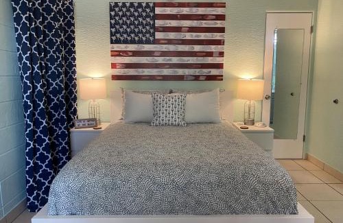 Treasure Island Hotel | The Beach House - Treasure Island