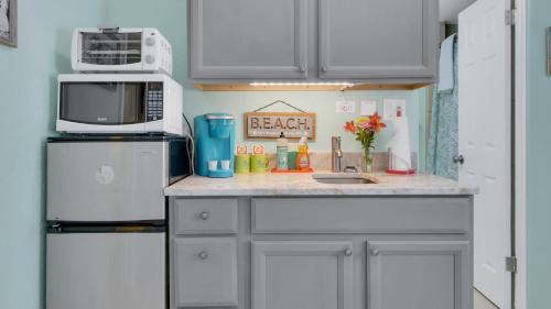 Treasure Island Hotel | The Beach House - Treasure Island