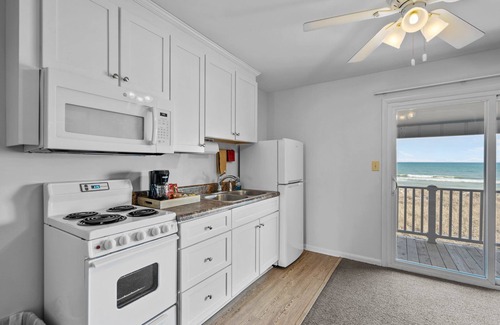 North Carolina Coast Hotel | The Beach House