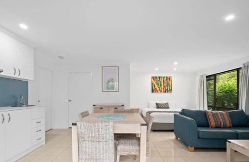 Mid North Coast Waterfront Apartamento | The Beach Hut @ Annuka