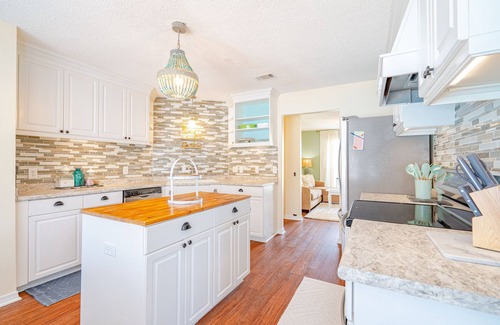 Pensacola Casa | The beach is calling at Coral Creek Beach Haven