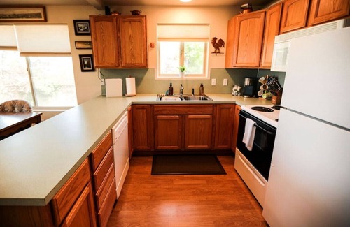 Port Angeles Casa | The Beach Place | Beachfront, Pet-Friendly, Views