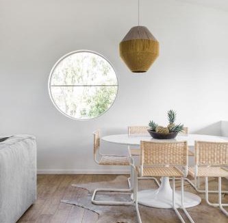 Noosaville Apartamento | The Beach Retreat offers Pool and River Views