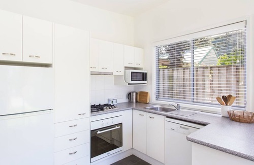 Blueys Beach Casa | The Beach Shack - Pacific Palms Holidays