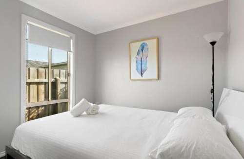 Lakes Entrance Casa | The Beaches on Lakes Cottage