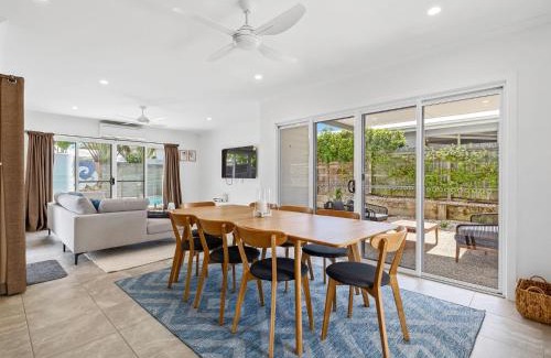 Casuarina Casa | The Beachside Sanctuary -500m from Beach with Pool & Heated Spa