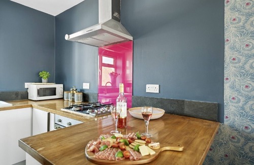 Herne Bay Apartamento | The Beacon, 2 bed Flat in Herne Bay With Parking