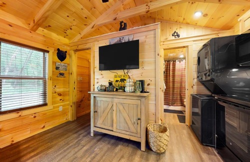 Otto Casa | The Bear Cabin