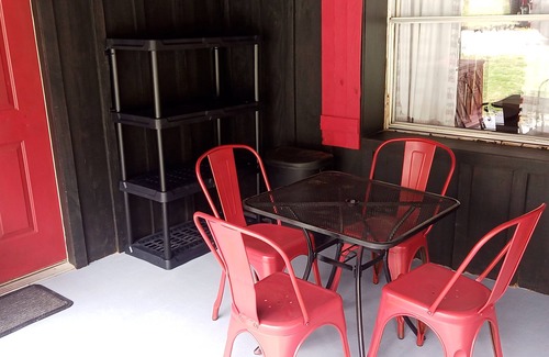 Winona Casa | The Bear Shack- Brimstone Trail #6 Access - 10 Person Cabin. Trailer Parking!!