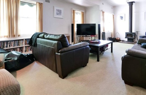 Mount Beauty Casa | The Beaut-Tee spot is a charming house in the heart of the Vic Alps
