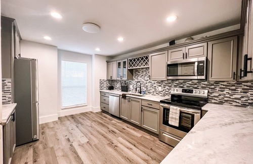 Clodine Casa | The beautiful home away from home - 4 beds/4 baths