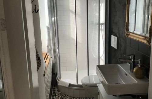 Lucerne Cama Y Desayuno | The Bed and Breakfast