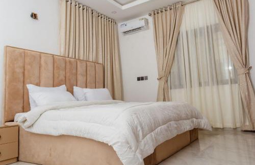 Abuja Apartamento | The Bedrock Apartment