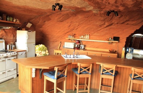 Boulder Otro | The Bedrock Homestead