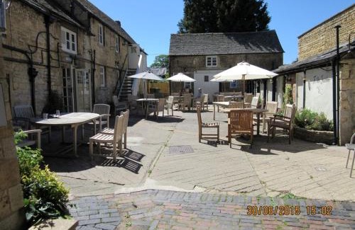 Moreton-in-Marsh Cama Y Desayuno | The Bell Inn