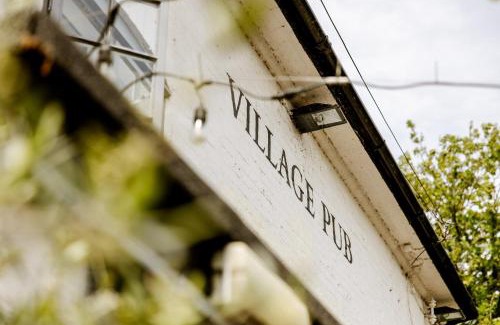 Ladbroke Hotel | The Bell Inn, Ladbroke