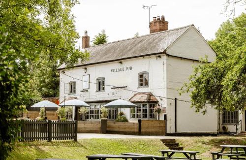 Ladbroke Hotel | The Bell Inn, Ladbroke
