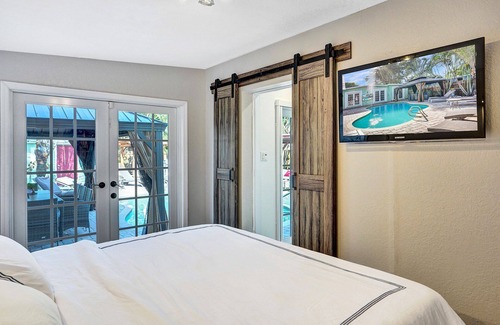 South Middle River Casa | The Belle Retreat