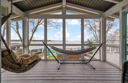 Gun Barrel City Casa | The Bellevue Cottage