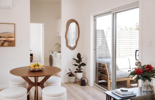 South Launceston Casa | The Bennett Loft, a modern Launceston hideaway