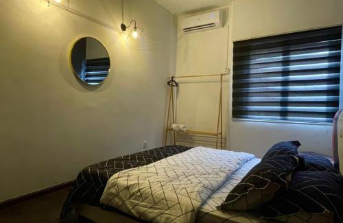 Baharu Apartamento | The Berlian Guesthouse - Teluk Kemang - 2 bedrooms apartmens with pool view