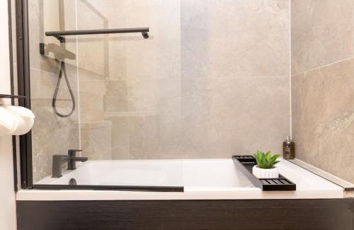 Gabalfa Apartamento | The Berriman Collection Stylish 2 Bedroom Apartment