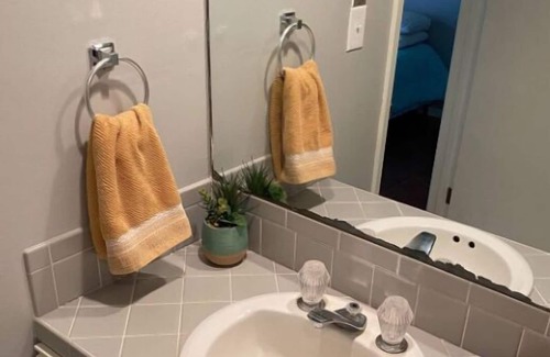 Alexandria Condominio | THE Best extended stay in Alexandria!