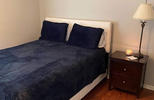 Alexandria Condominio | THE Best extended stay in Alexandria!