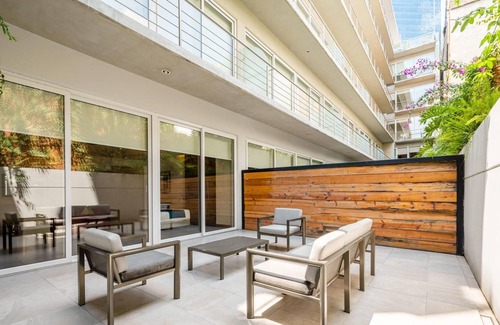 Reforma Apartamento | The Best Private Patio in La Juarez