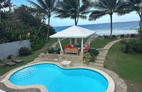 Cabarete Villa | La MEJOR propiedad privada y ubicación en la playa en Cabarete