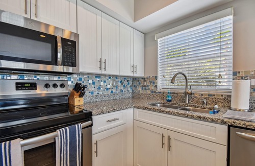 Independence Square Condominio | The Best Sunsets in The World, Indian Rocks Beach, FL