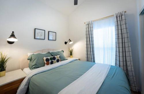 San Luis Obispo Casa | The BEST Tiny Home Loft and Private Yard