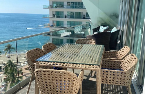 Puerto Vallarta Condominio | Hermoso departamento que podrás disfrutar de las mejores vistas de Vallarta