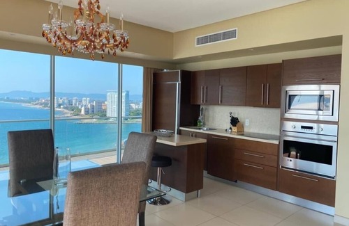 Puerto Vallarta Apartamento | Condominio Icon Vallarta 2-2102