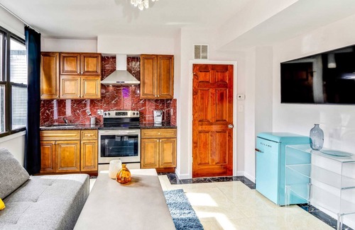 Chinatown Apartamento | The Better Stay 1BD Apartment in the Heart of the City