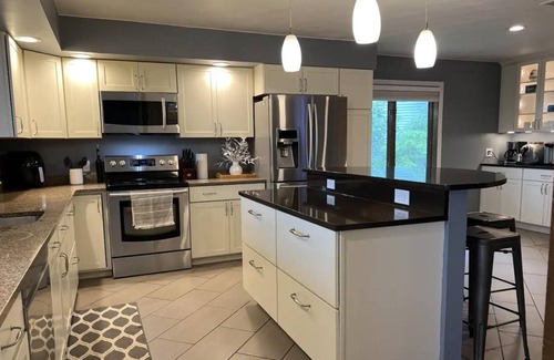 State College Casa | The Big Brown House