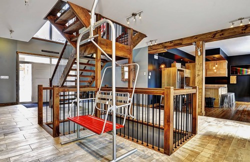 Stoneham Casa | THE BIG JACK - 33 Chemin Blanc, Stoneham, 289671
