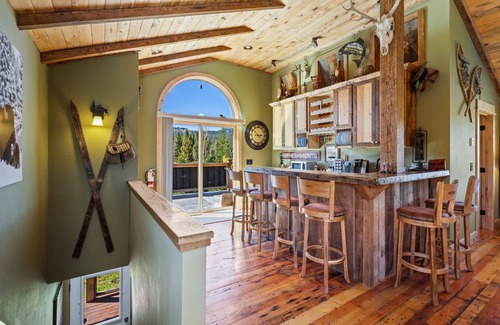 Lazy Acres Casa | The Big House at Bunk House