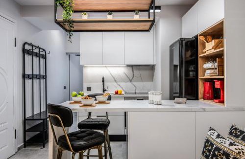 Heraklion Apartamento | The Big Little One. Stylish & convenient apartment