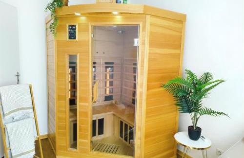 Ulm Apartamento | THE BIG MÜNSTER für bis zu 12, Whirlpool, Sauna, zentral, Tischfußball, Balkon, Gasgrill