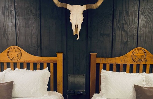 Amarillo Apartamento | The Big Texan Airbnb!*Free 72oz Steak*