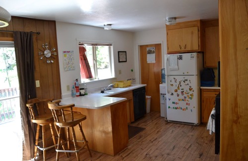 Twain Harte Cabina | The Bigfoot Lodge - Cabina acogedora, limpia y actualizada - 5 min. caminar a la ciudad