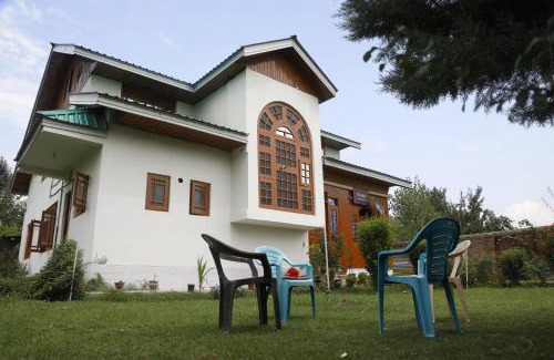 Harwan Casa | The Bilt farmhouse
