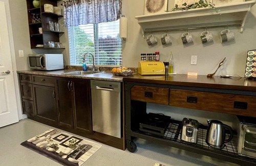 Mission Casa | The Birchwood Inn - A Cute & Cozy Getaway!