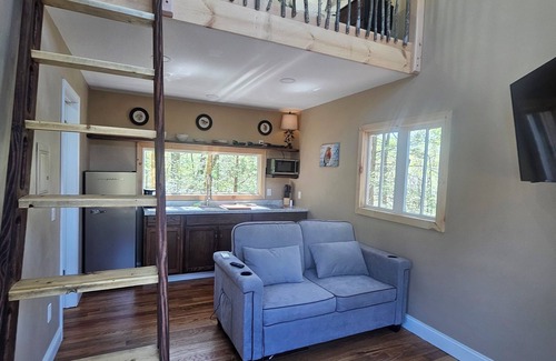 Kegley Cabina | The Bird's Nest
