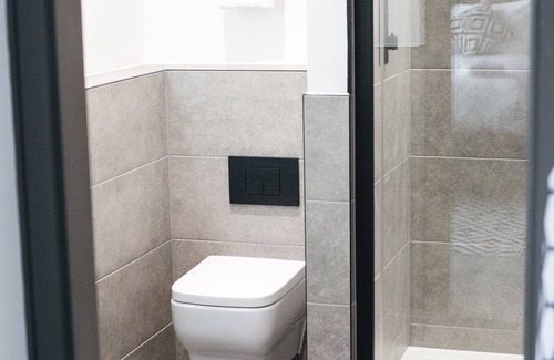 Manchester City Centre Hotel | The Black Lion Hotel
