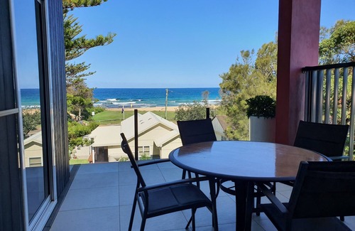 Thirroul Casa | The Black Pearl Holiday Home Thirroul