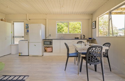 Cooks Beach Casa | The Black Shack - Cooks Beach Holiday Home