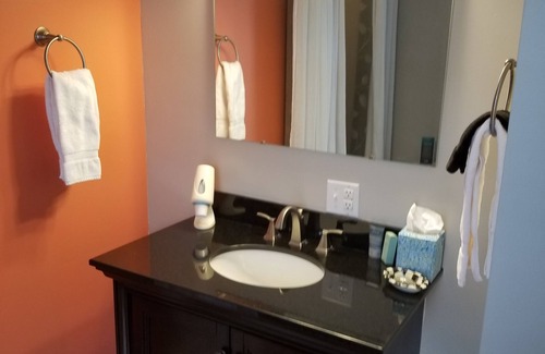 Watkins Glen Cama Y Desayuno | The Blackberry Inn Bed & Breakfast